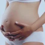 Barriga de mulher grávida